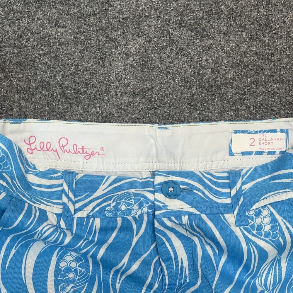 Lilly Pulitzer Womens Blue White Callahan Shorts Size 2 Fish Print Summer Wear - Picture 4 of 6